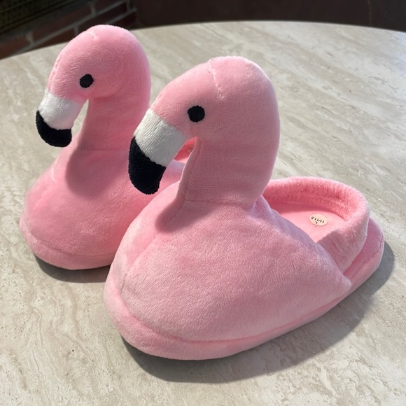 Royal Deluxe Shoes Royal Deluxe Toddler Girl Slippers New Poshmark